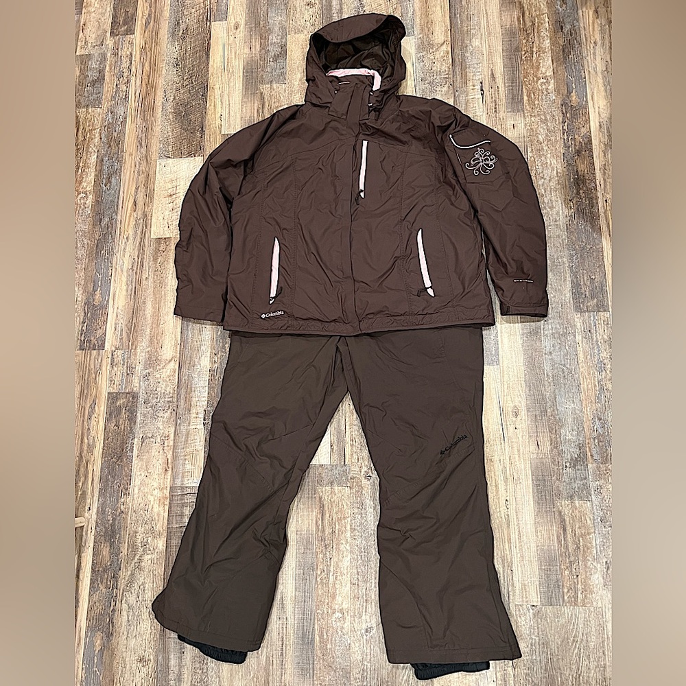 Columbia Omni-Tech Windbreaker Ski/Snowboard Women’s Jacket 2X & 1X Pants Brown